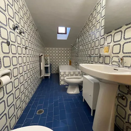 Discovering Apartment *